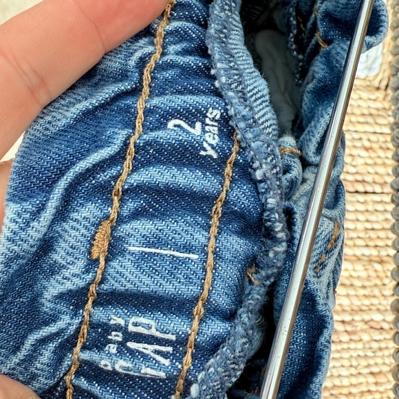 Kids Denim Shorts Gap baby size 2 - Picture 3 of 3